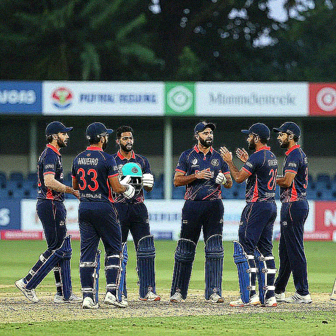 ১৬০-এর লেজার: রশিদ শেষটা নিলেন, বাংলাদেশ হারাল মাঝখানের ২৫ ওভারে