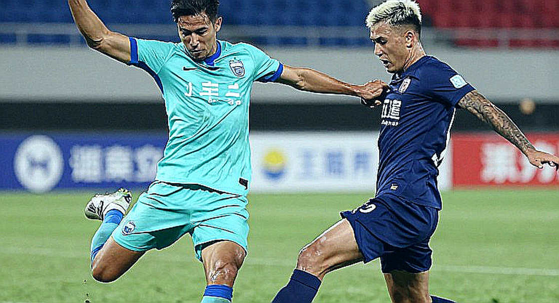২৭১ গজের ফাঁদ: জায়ান্টসের কোয়ার্টারব্যাক প্রশ্নে সংখ্যা যেখানে মিথ্যা বলে